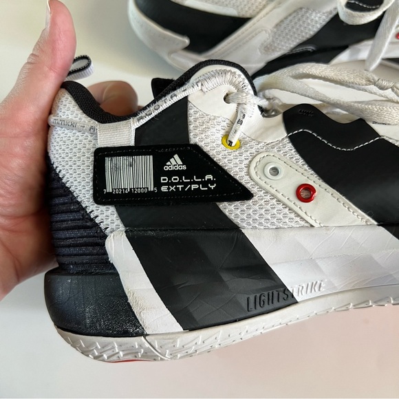 Adidas Dame 7 Shaq Reebok Damenosis Size 9.5 9 1/2 Basketball Shoes White Black